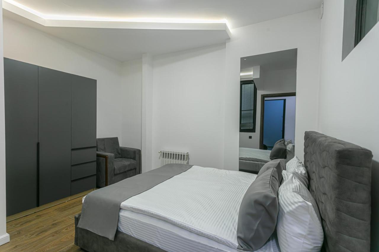 Luxe Apartment In Center Jerevan Exteriér fotografie